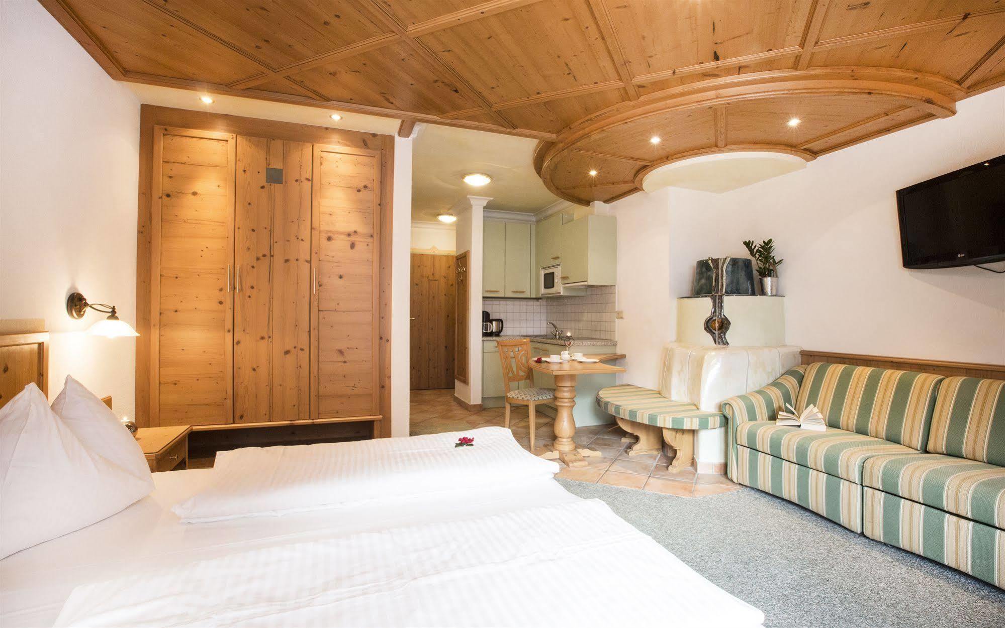Fliana Arlberg Studios Санкт-Антон-ам-Арльберг Екстер'єр фото