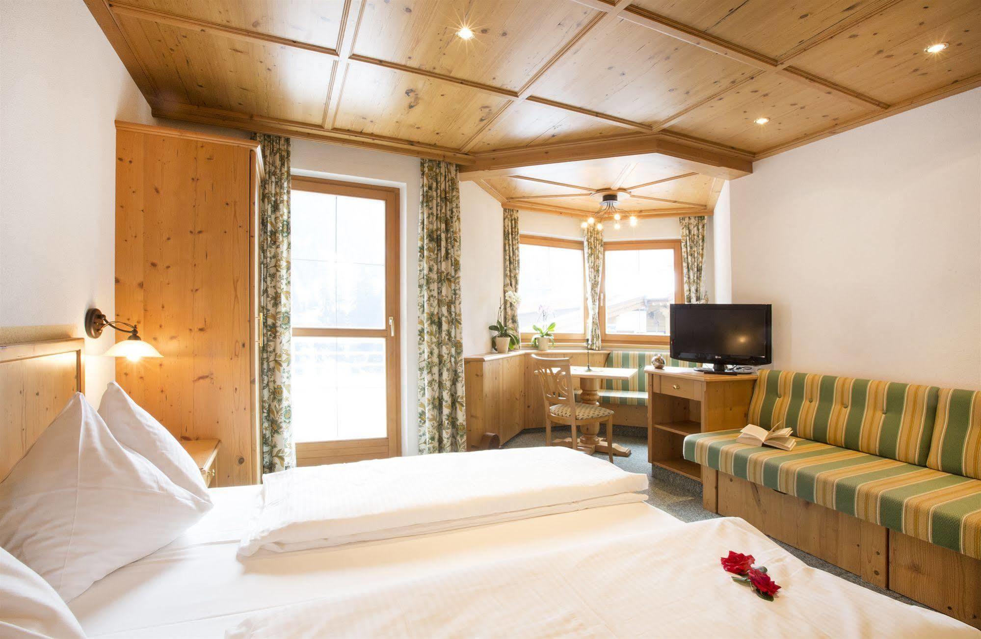 Fliana Arlberg Studios Санкт-Антон-ам-Арльберг Екстер'єр фото